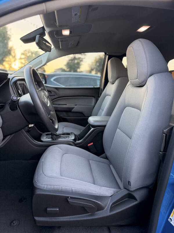 2021 GMC Canyon Elevation Standard