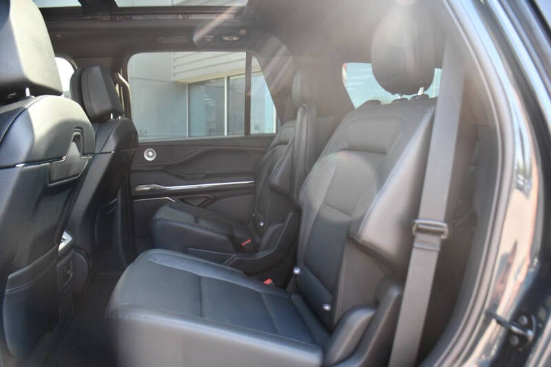 2025 Lincoln Navigator Reserve