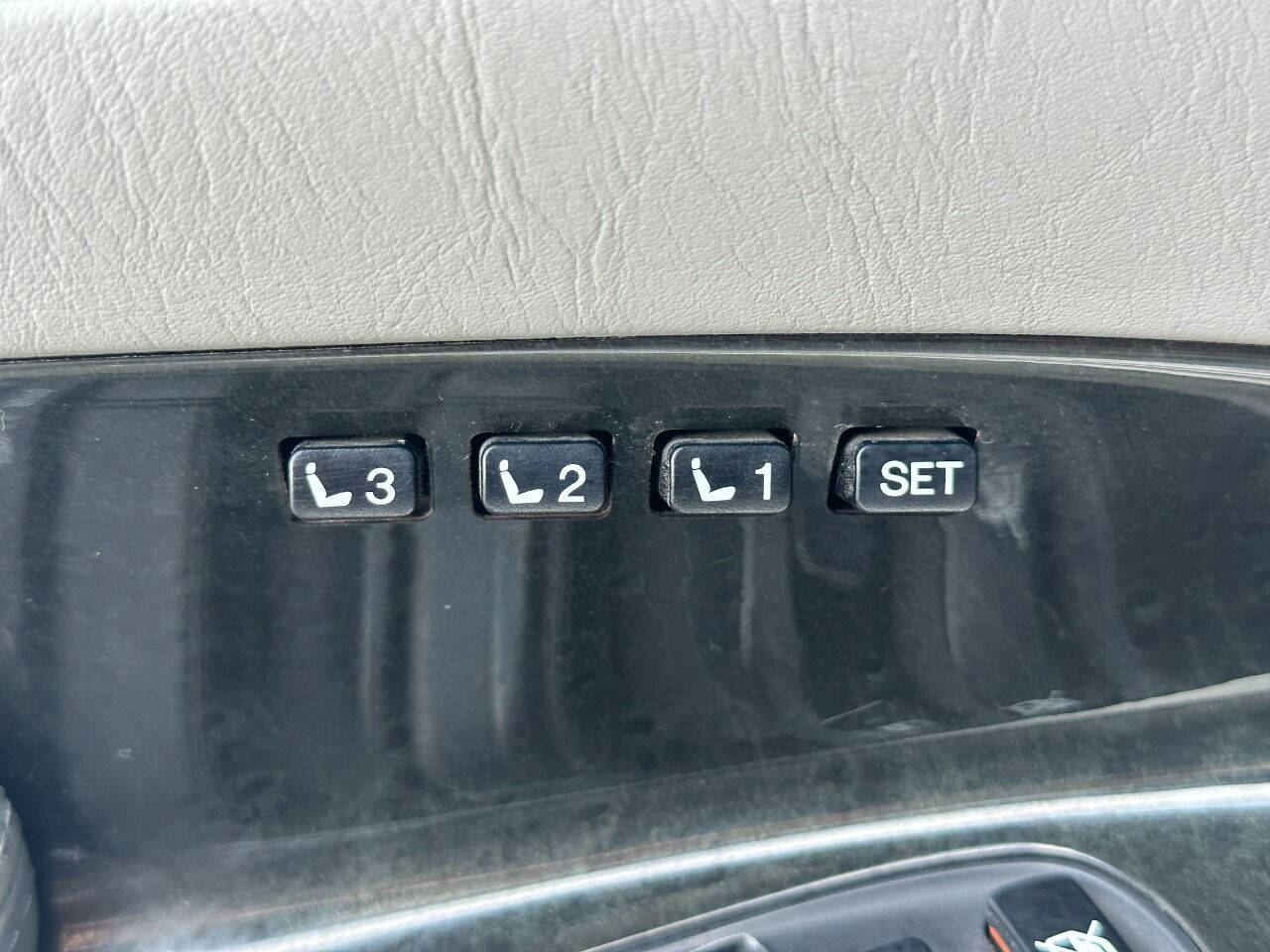 2007 Lexus GS Sedan - $8,900