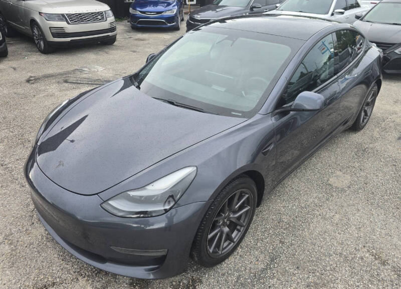 2021 Tesla Model 3 Standard Range Plus