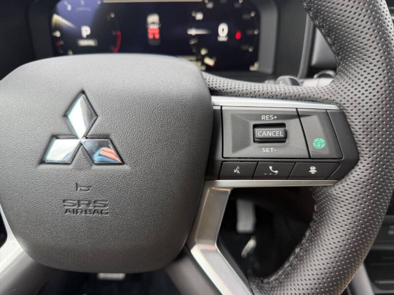 2026 Mitsubishi Outlander SEL