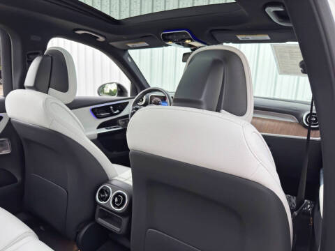 2023 Mercedes-Benz GLC GLC 300 4MATIC