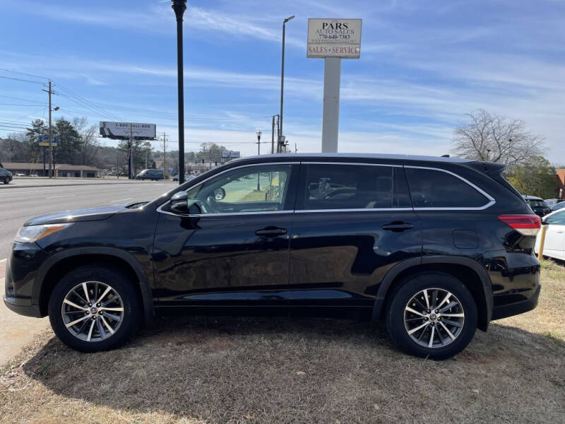 2017 Toyota Highlander SE