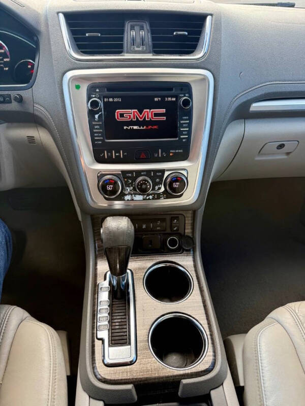 2017 GMC Acadia Limited