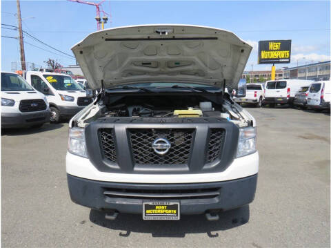 2016 Nissan NV