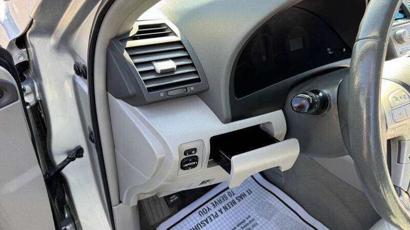 2011 Toyota Camry XLE