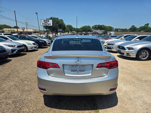 2013 Acura ILX 2.0L w/Tech