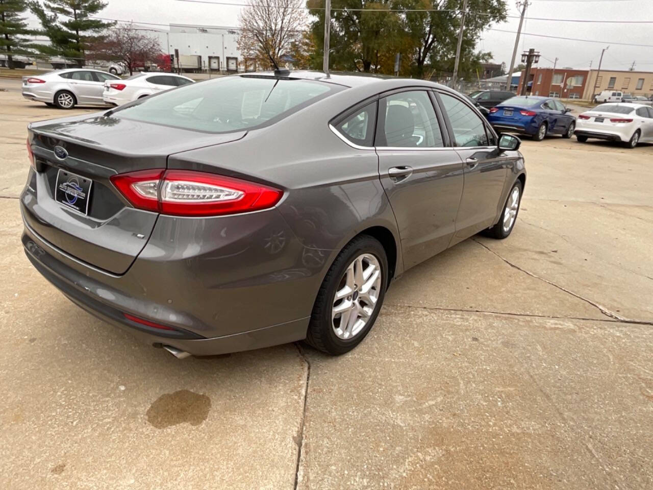 2013 Ford Fusion for sale at Auto Connection in Waterloo, IA