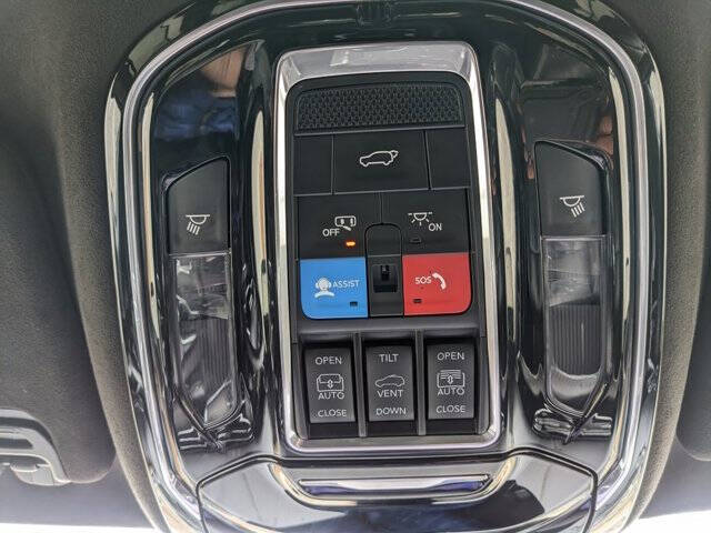 2024 Jeep Grand Wagoneer L Obsidian