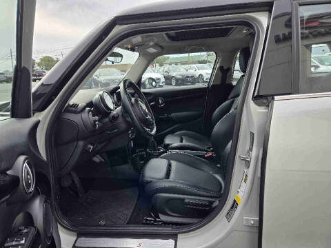 2016 MINI Hardtop 4 Door Cooper S