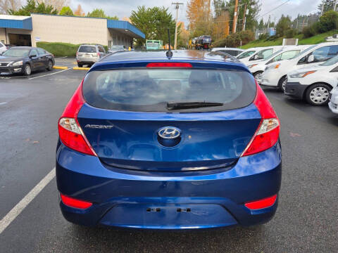 2016 Hyundai Accent SE