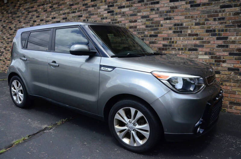 2016 Kia Soul +