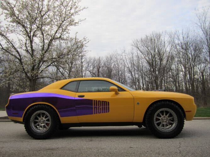 2012 Dodge Challenger SRT8 Yellow Jacket
