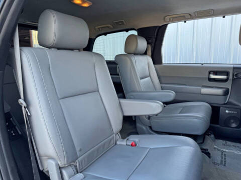 2010 Toyota Sequoia Limited