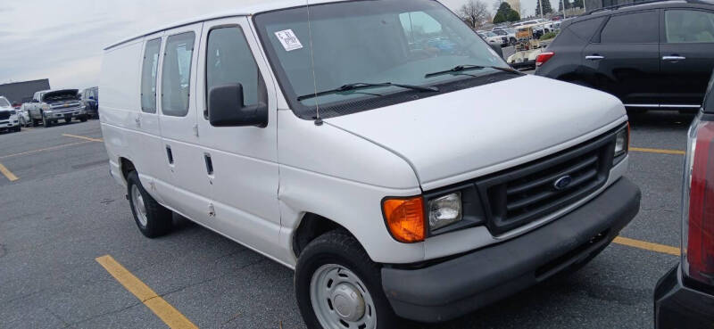 2005 Ford E-Series E-150