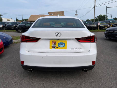 2016 Lexus IS 200t