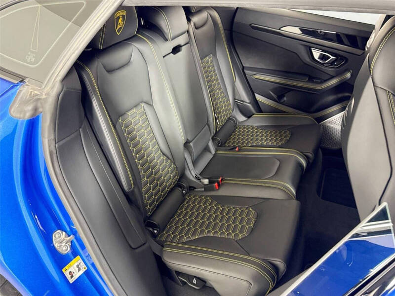 2022 Lamborghini Urus