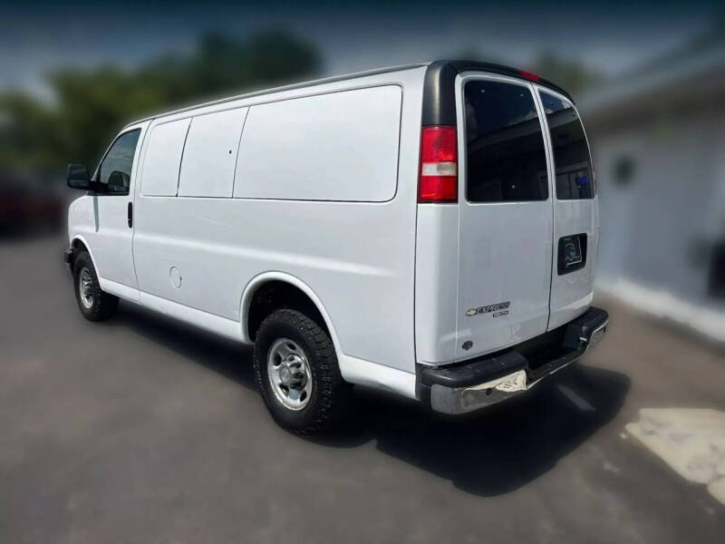 2015 Chevrolet Express LT 2500