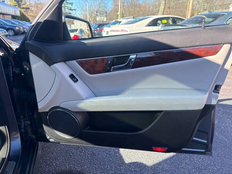 2010 Mercedes-Benz C-Class