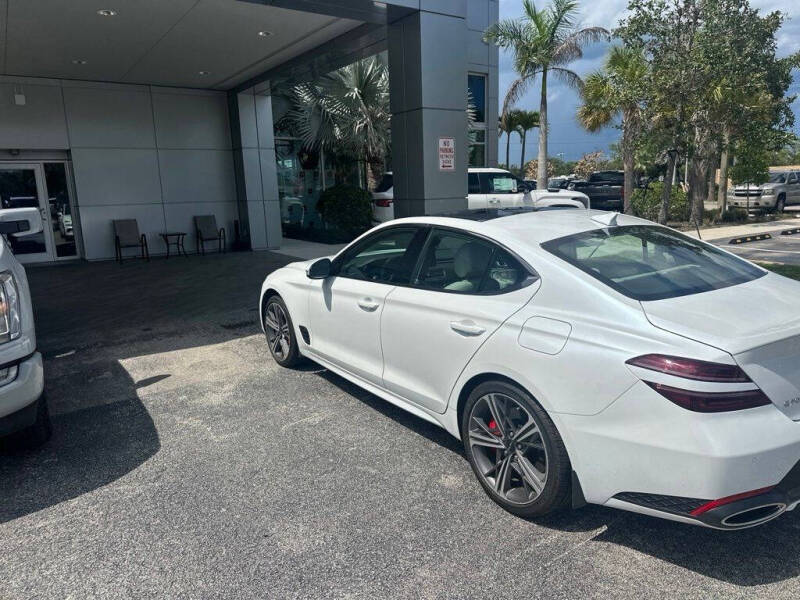 2025 Genesis G70