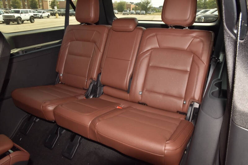 2025 Lincoln Navigator L Reserve