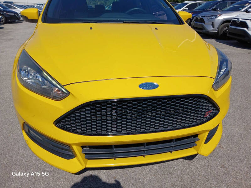 2018 Ford Focus ST