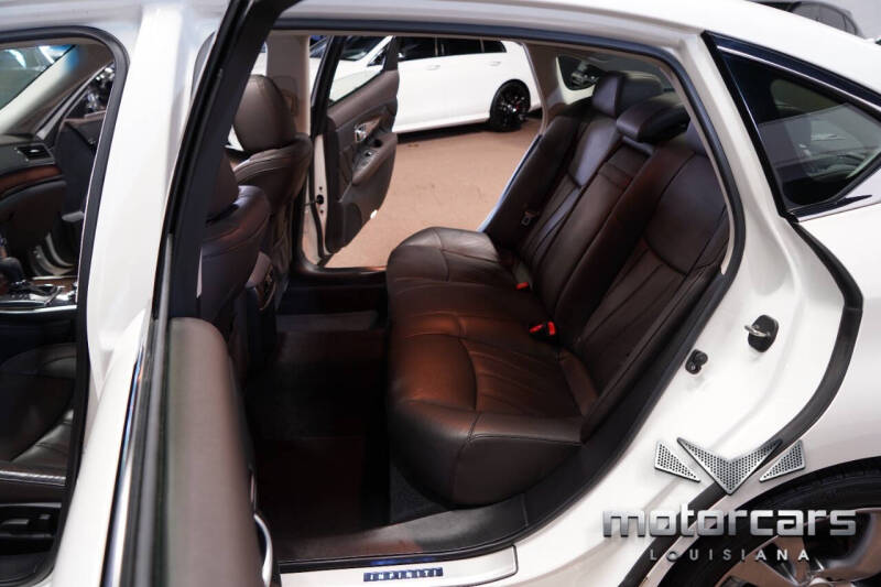 2015 Infiniti Q70L 3.7