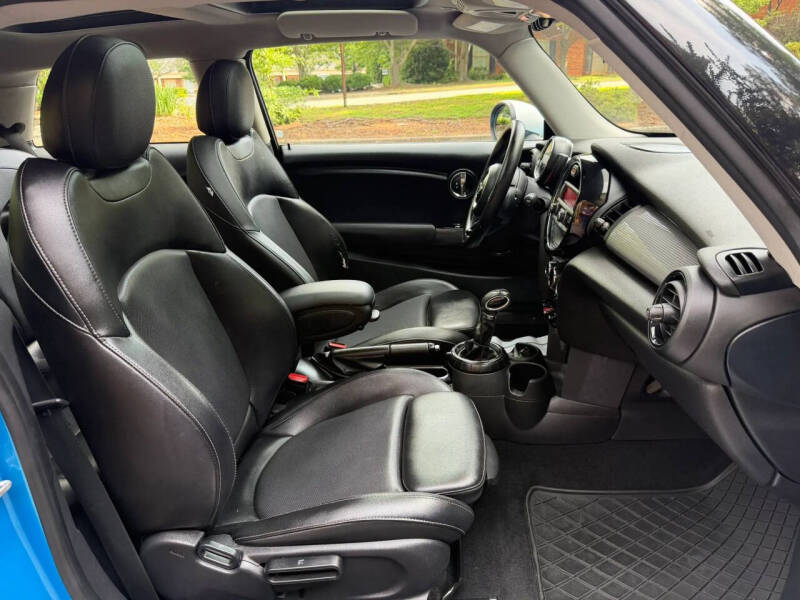 2015 MINI Hardtop 2 Door Cooper
