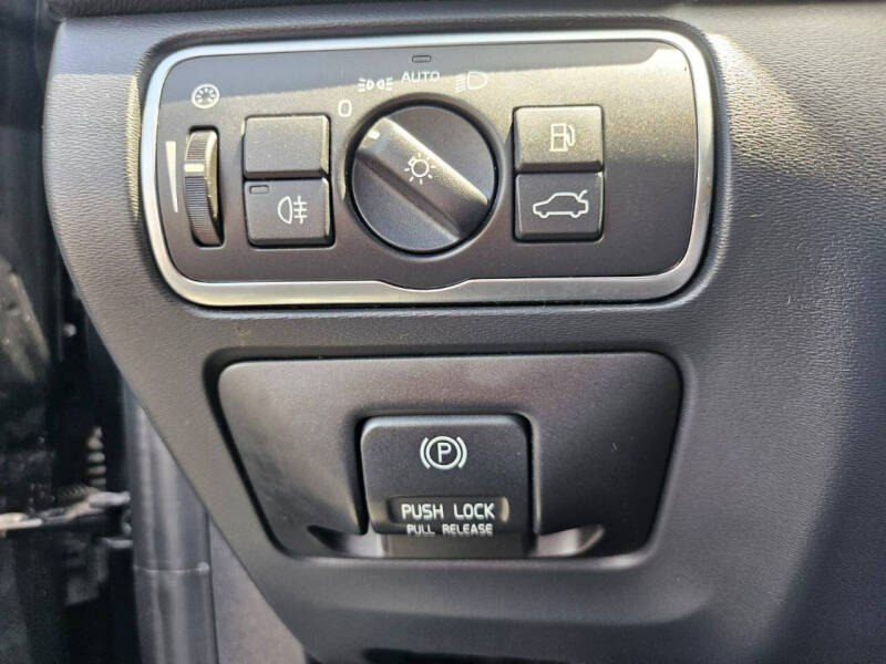 2015 Volvo S60 T6 Drive-E Platinum