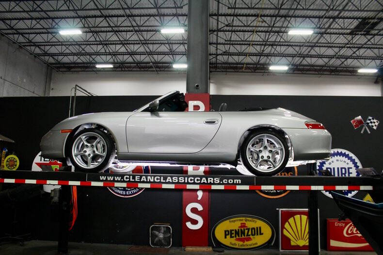 2003 Porsche 911