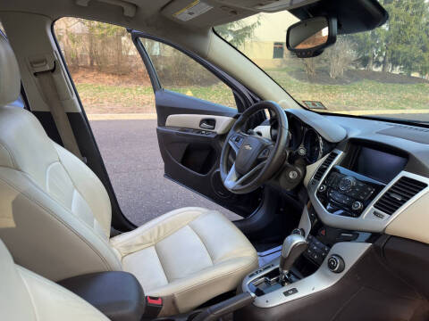 2015 Chevrolet Cruze 2LT Auto