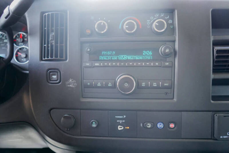 2021 Chevrolet Express 2500