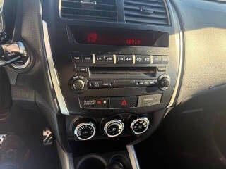 2013 Mitsubishi Outlander Sport LE