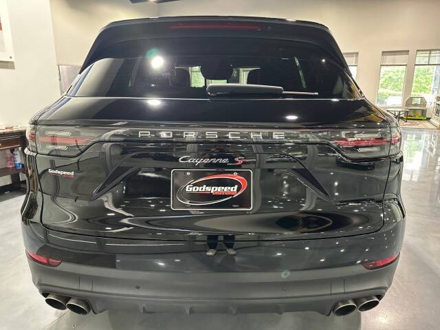 2019 Porsche Cayenne S