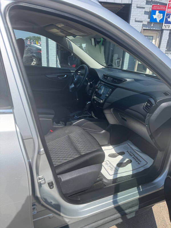 2018 Nissan Rogue S