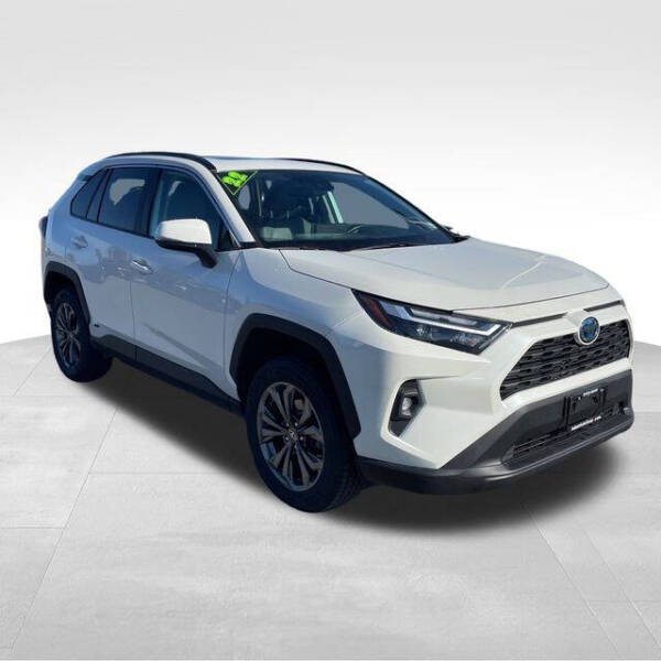 2022 Toyota RAV4 Hybrid XLE Premium