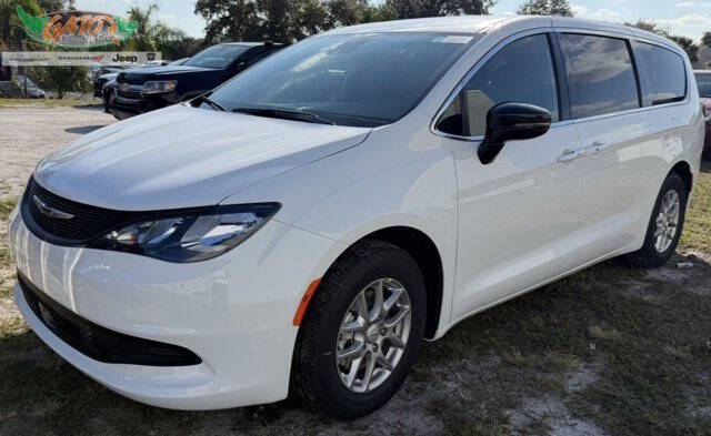 2026 Chrysler Voyager LX