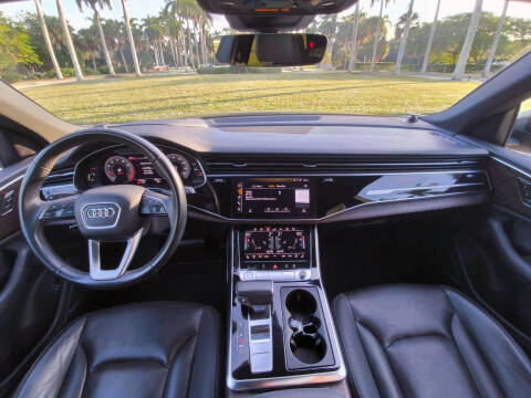 2019 Audi Q8 quattro Prestige 55 TFSI