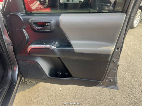 2018 Toyota Tacoma SR5 V6