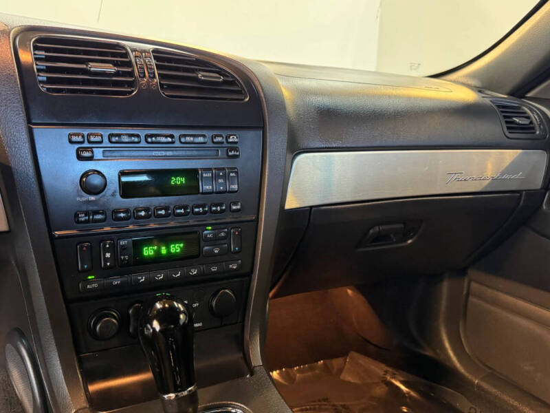 2002 Ford Thunderbird Deluxe