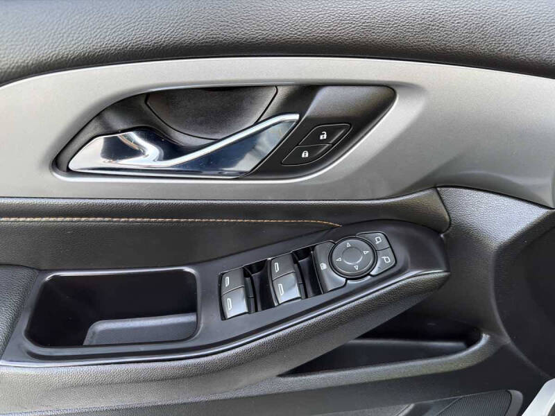 2018 Chevrolet Traverse LS