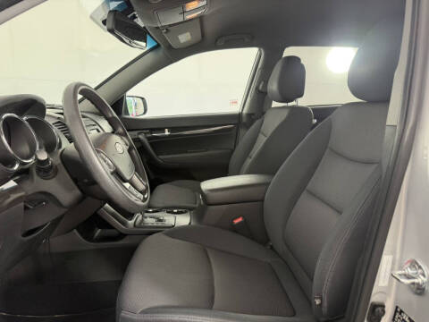 2012 Kia Sorento LX