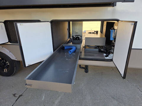 2024 Forest River Heritage Glen 36FL