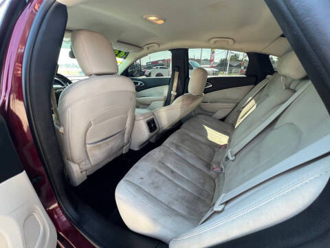 2016 Chrysler 200 Limited