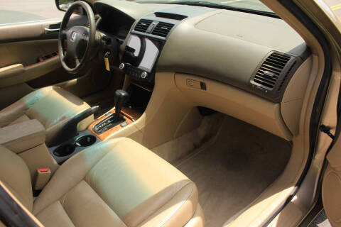 2004 Honda Accord EX V-6 w/Navi