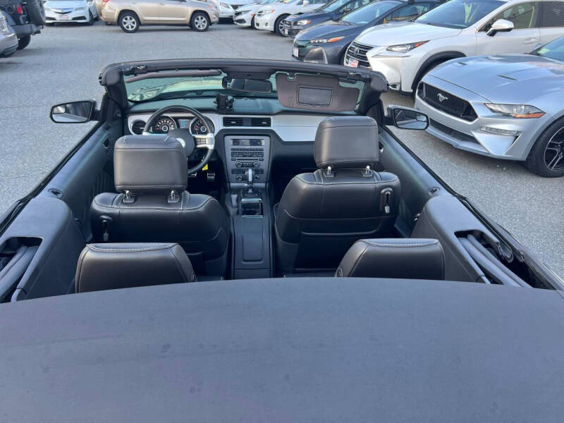 2014 Ford Mustang V6 Premium