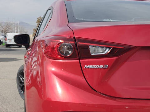 2014 Mazda MAZDA3 i SV