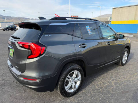 2020 GMC Terrain SLE