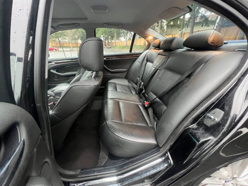 2004 BMW 3 Series 330xi