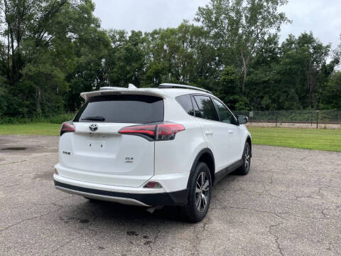 2016 Toyota RAV4 XLE